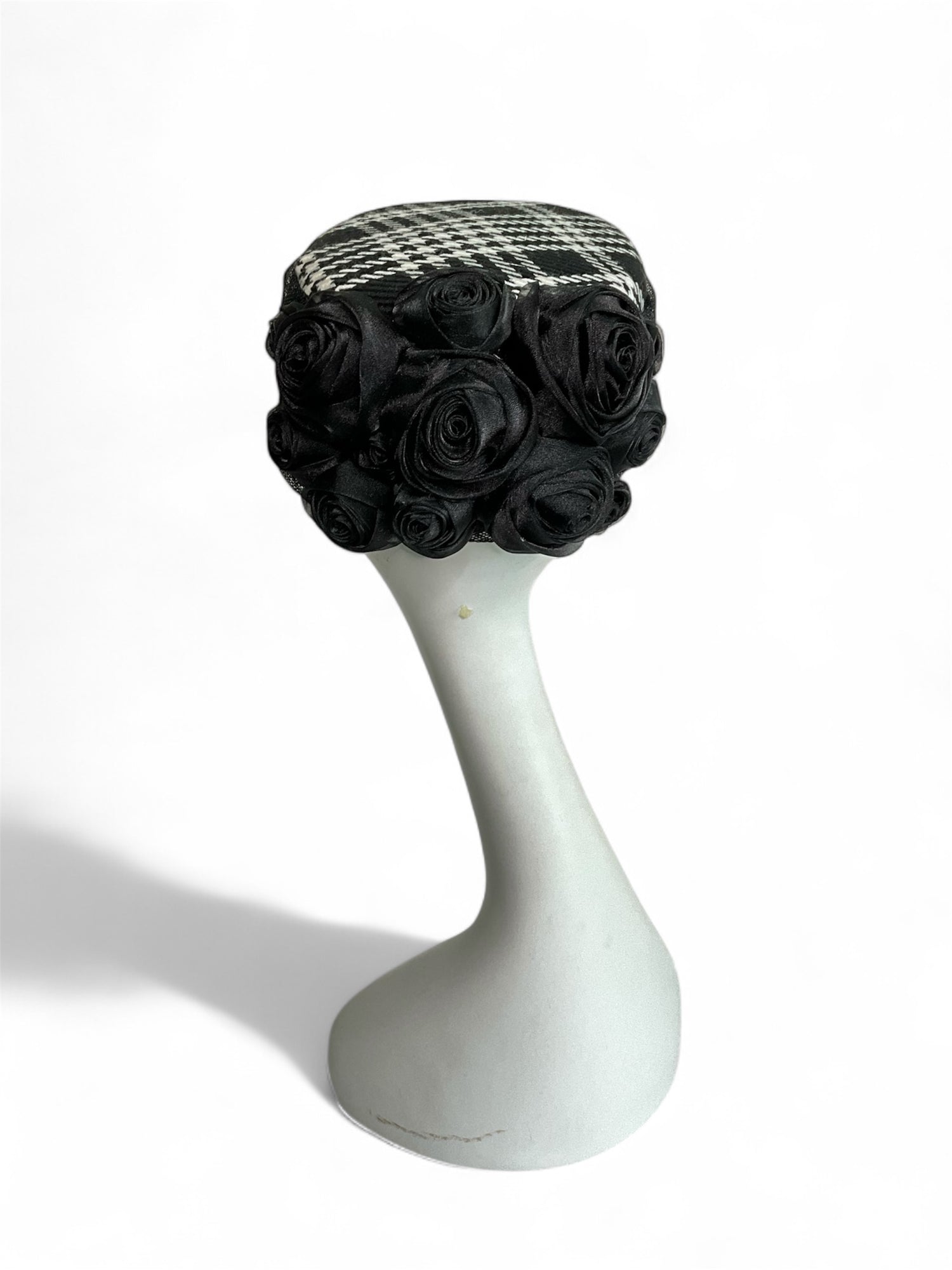 “The mood? Expensive and emotionally unavailable.”