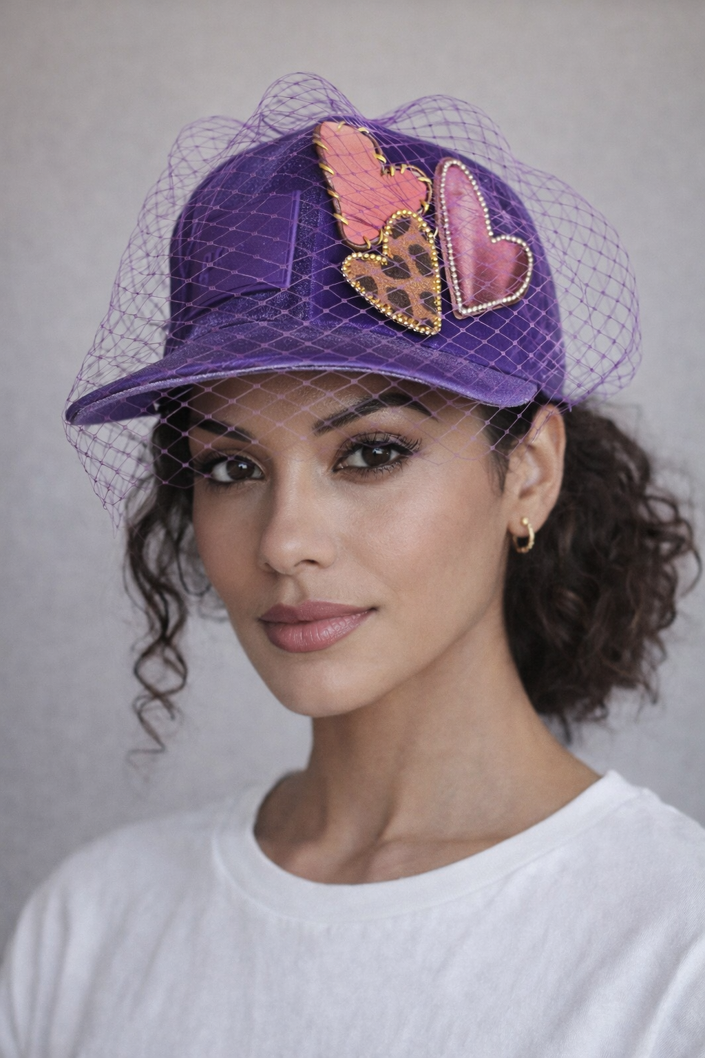 Lizard heart cap